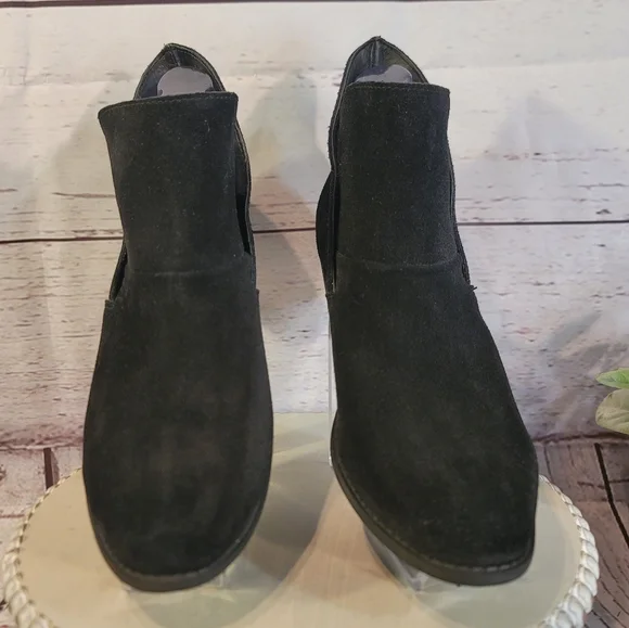 Ruff Hewn Eastern Women's Black Suede Ankle Boots Size 8.5M - Picture 8 of 12